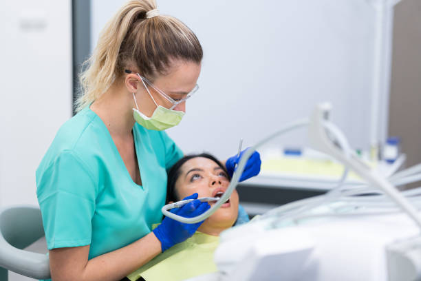 Best Emergency Dental Care for Broken or Chipped Teeth in Stonegate, CO